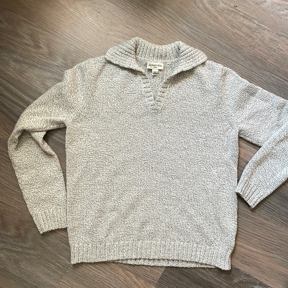 Vintage heather gray long sleeve pullover sweater by St. John’s Bay.